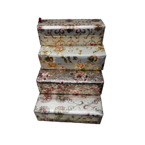 velvet bangle storage box with padded roll cushions and magnetic closure